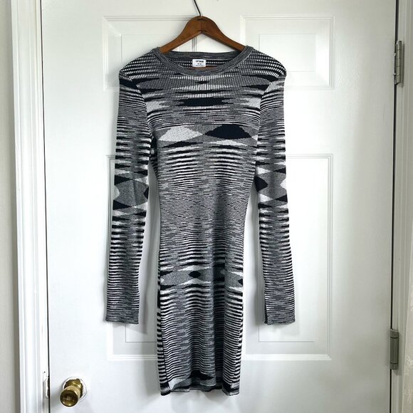 Cotton On Boody Con Black and White Knit Sweater Long Sleeve Mini Dress Medium - Picture 1 of 6